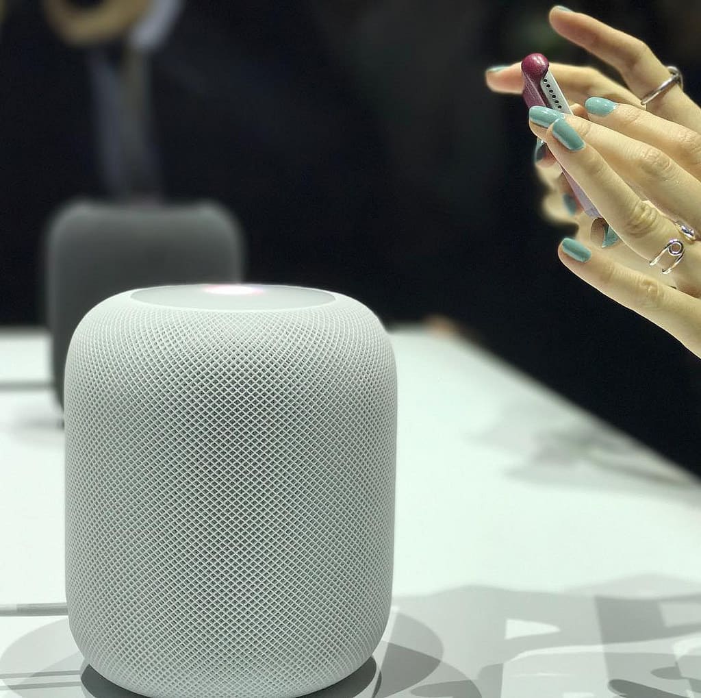 Apple HomePod Smart Speaker Siri